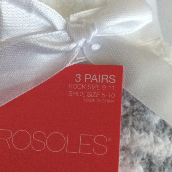 Aerosoles  Slipper Socks - 3 prs - Picture 5 of 5